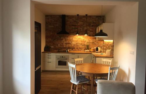 Apartament BROWAR z Prywatnym Ogrodem nad Rzeką - Starówka - Foto 18