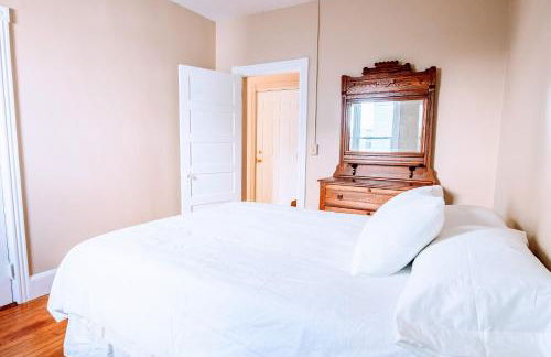 Spotless Victorian on William - Foto 1