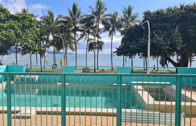 Emthree Seaside Apartments - Photo 20