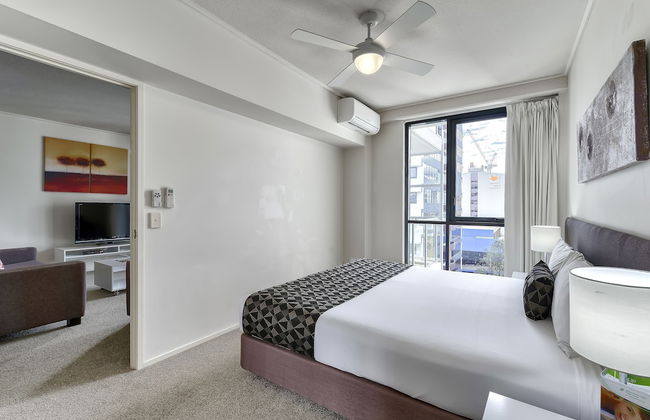 SKD SUITES - Photo 3