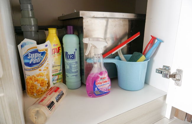 Comfy Studio Ciputra International Apartment - Photo 4