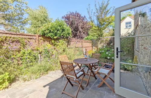 Hearnesbrook Barn , Emsworth - Photo 10