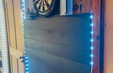 Spacious Cabin with Private Hot Tub, and Private Pool, in 5 Acres - intimate Special stay For 2 Adults - plus 1 child under 2 and up to 2 dogs stay for free - Foto 4