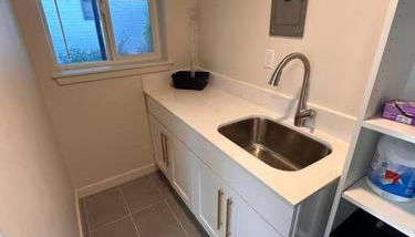 Alfred St Air BNB - Photo 4