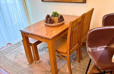 TahoeCozy with Pool Hot Tub and Near Northstar - Foto 54