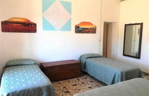 Casa Il Girasole, panoramica e a pochi passi dal centro di Malfa - Foto 10