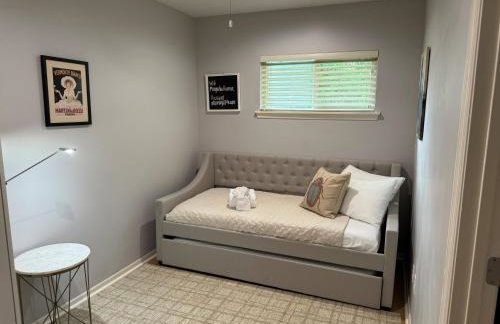 Fountain of Youth House - Scenic Downtown Retreat - Foto 29