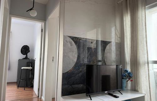 Lindo apartamento completo e com garagem coberta - Foto 5