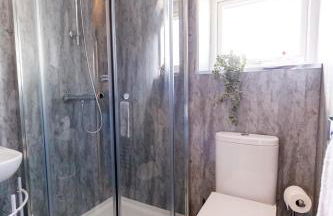 Spacious 4Bed Parking & Wi-Fi - Contractor Stays - Foto 4