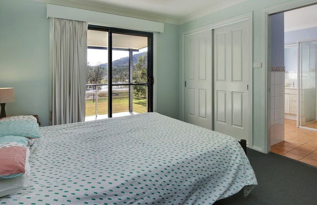 Anchor Down at Hat Head - Photo 3