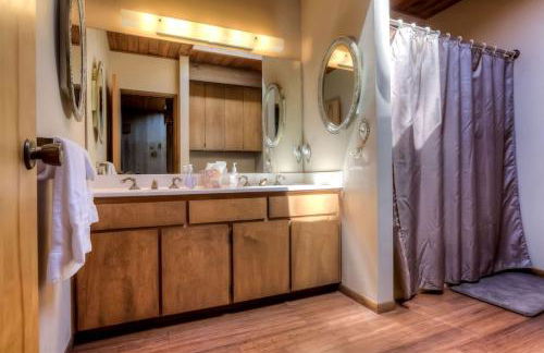 Breathtaking Beach House with Fireplace and Gorgeous Sights in Otis, Oregon - Foto 15