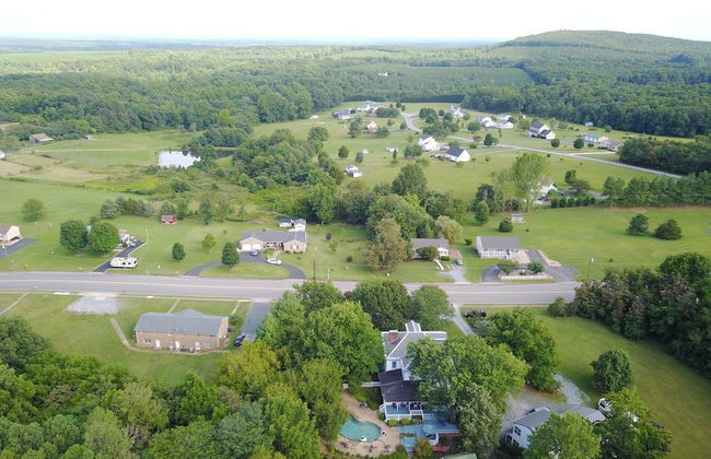 7 Bedroom Manor near Appomattox & Lynchburg - Photo 46