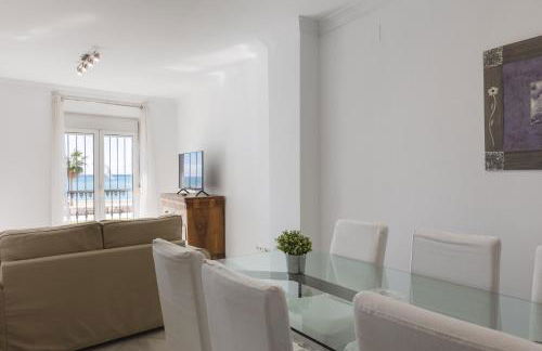 Apartamento con vistas al mar - Photo 17