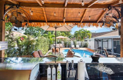 Plantation Pool Home with Hot Tub Sleeps 10 - Foto 50