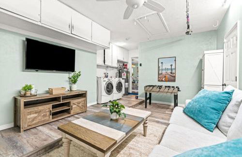 Heated PoolFire PitOutdoor KitchenCorn Hole - Foto 18