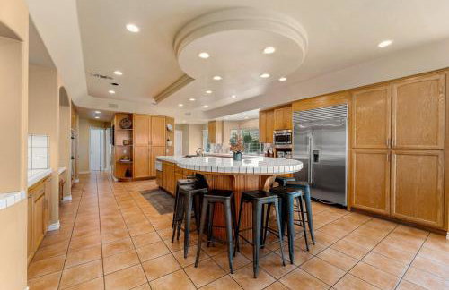 Lakeside Mansion Waterfront 34 beds Boat ramp - Foto 31