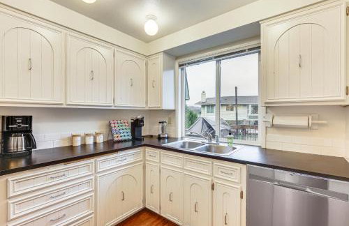 2 Mi to University of Oregon Pet-Friendly Abode - Photo 9