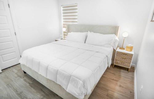 NEW Condo Great Location Mission Tx. - Foto 50