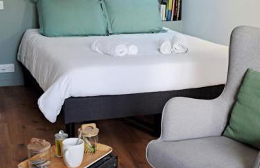 La porte Bleue - appartement juste rénové - très propre - grand confort - lumineux - calme - centre historique - Foto 13