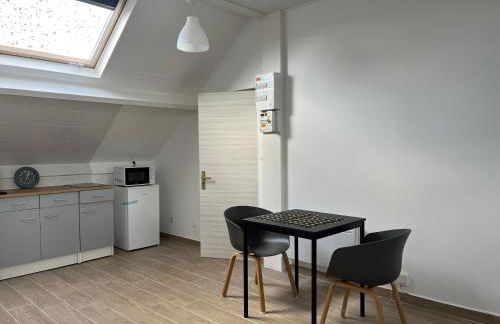 Appartements proches CDG Le Bourget dans maison francilienne typique - Foto 6