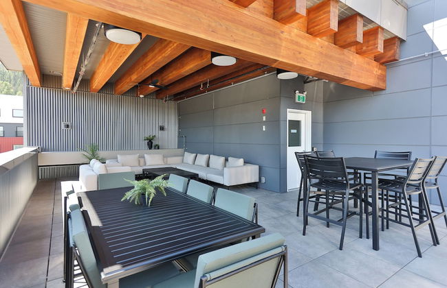 The Crescent - Foto 52