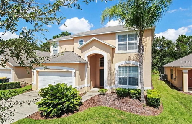 Luxuriate In Our Spacious 7br, 4.5ba 7 Bedroom Villa by RedAwning - Foto 1