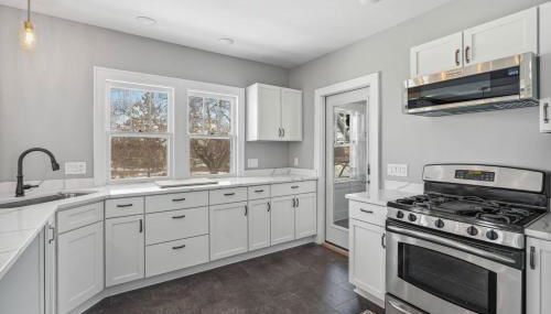 Sky Apt in Majestic MPLS Duplex - Foto 5, stove