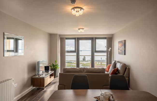 Galway Bay Sea View Apartments - Photo 30
