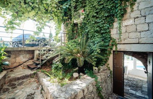 Amazing Apartment In Gruda - Foto 30