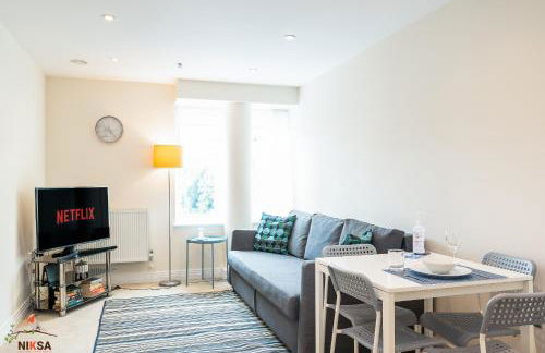 Niksa Serviced Accommodation Welwyn Garden City- One Bedroom - Foto 17