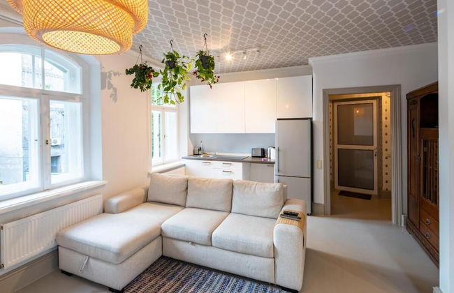 Hidden Gem Riga Apartment With Garden Views - Photo 8