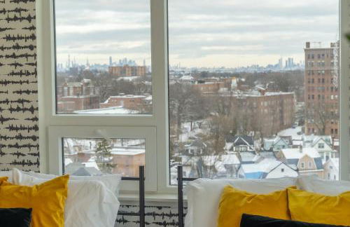 Bright and Bold Escape with NYC Views and Free Parking, Sleeps 9 and 2 Baths - Foto 43