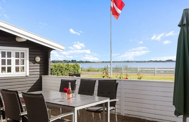 6 Person Holiday Home in Sjolund - Foto 12