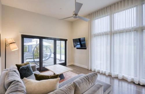 Green Acres - Serene Luxury Wine Country Retreat - Photo 43