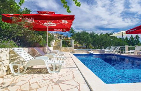 10 Bedroom Beautiful Home In Kucice - Foto 5