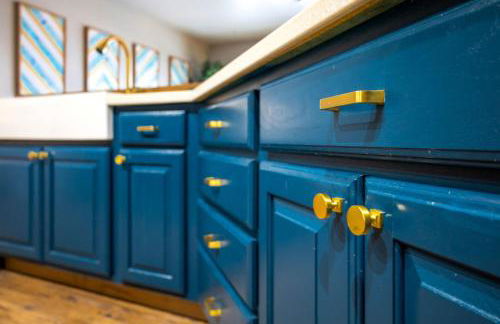 Great Falls Luxe Haven 4BR Gym Office and Hot Tub - Foto 15