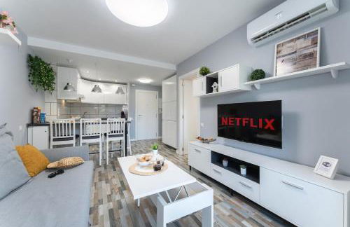 SalouRoyalCenterPoolRelax2bedPortAventuraAA12 - Foto 40