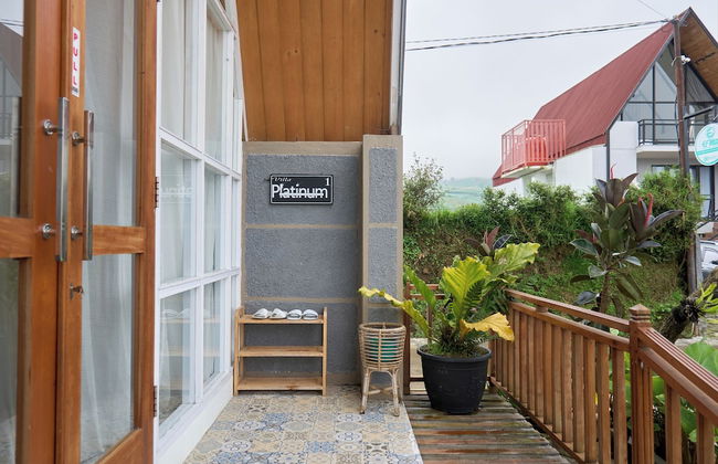 Platinum Villa Dieng - Foto 14