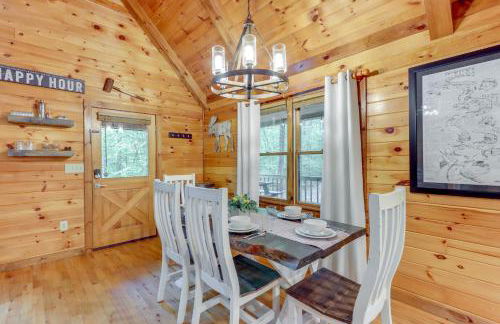 Mineral Bluff Cabin Hot Tub, Pets, and Peace - Foto 8