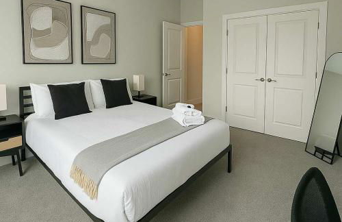 Spacious 4BR Home- Perfect for Groups WV1 - Foto 25