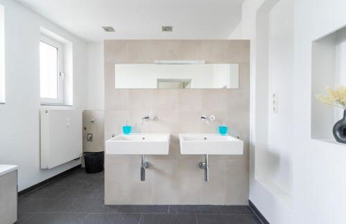 Beyond Living® I 235 m² LOFT I Billard I Kamin - Foto 5