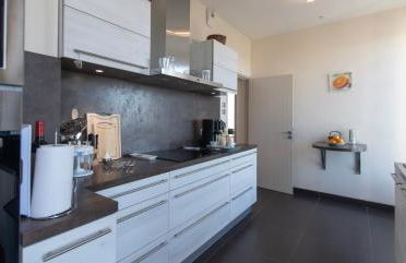 Le 360 TOUR PERRET 19eme PANORAMA 4 ETOILES - Foto 9