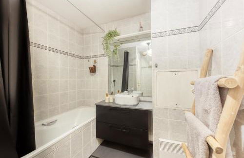 L'îlot Zen- Idéal pour famille-Groupe-Pro-Double Parking-highwifi-Aeroport Orly 8min-Paris30min - Foto 5