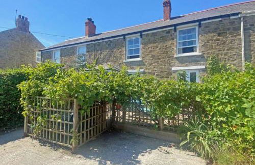 Mellow Cottage just a short walk to the beach - Foto 16