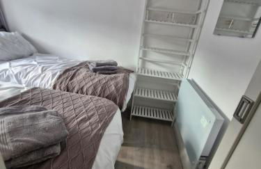 Home on the Broads Just Renovated - Foto 8