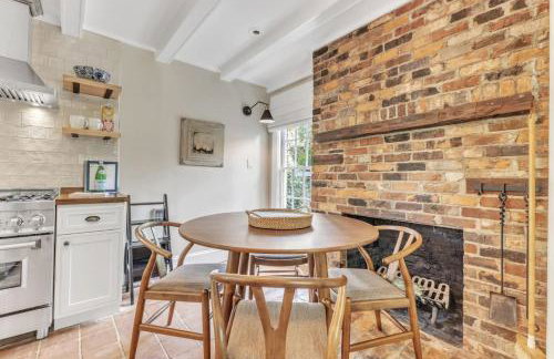 Newly Renovated Carriage House - Foto 19