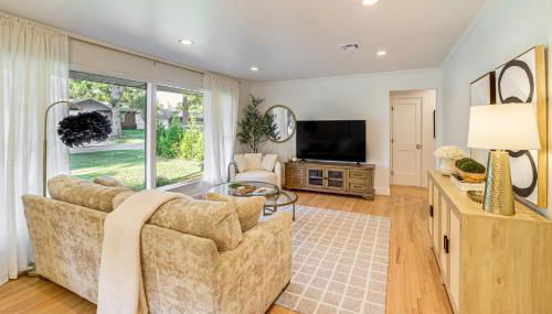 Tulsa Retreat with Backyard Oasis and Putting Green! - Foto 4