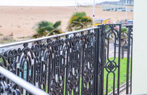 The Old Spy Headquarters - Foto 10