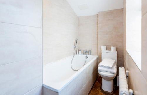 Elegant 3Bed Apartment in Kensington Olympia - Foto 19