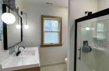 The Duke in Charming Old Towne Elkhorn - Foto 21